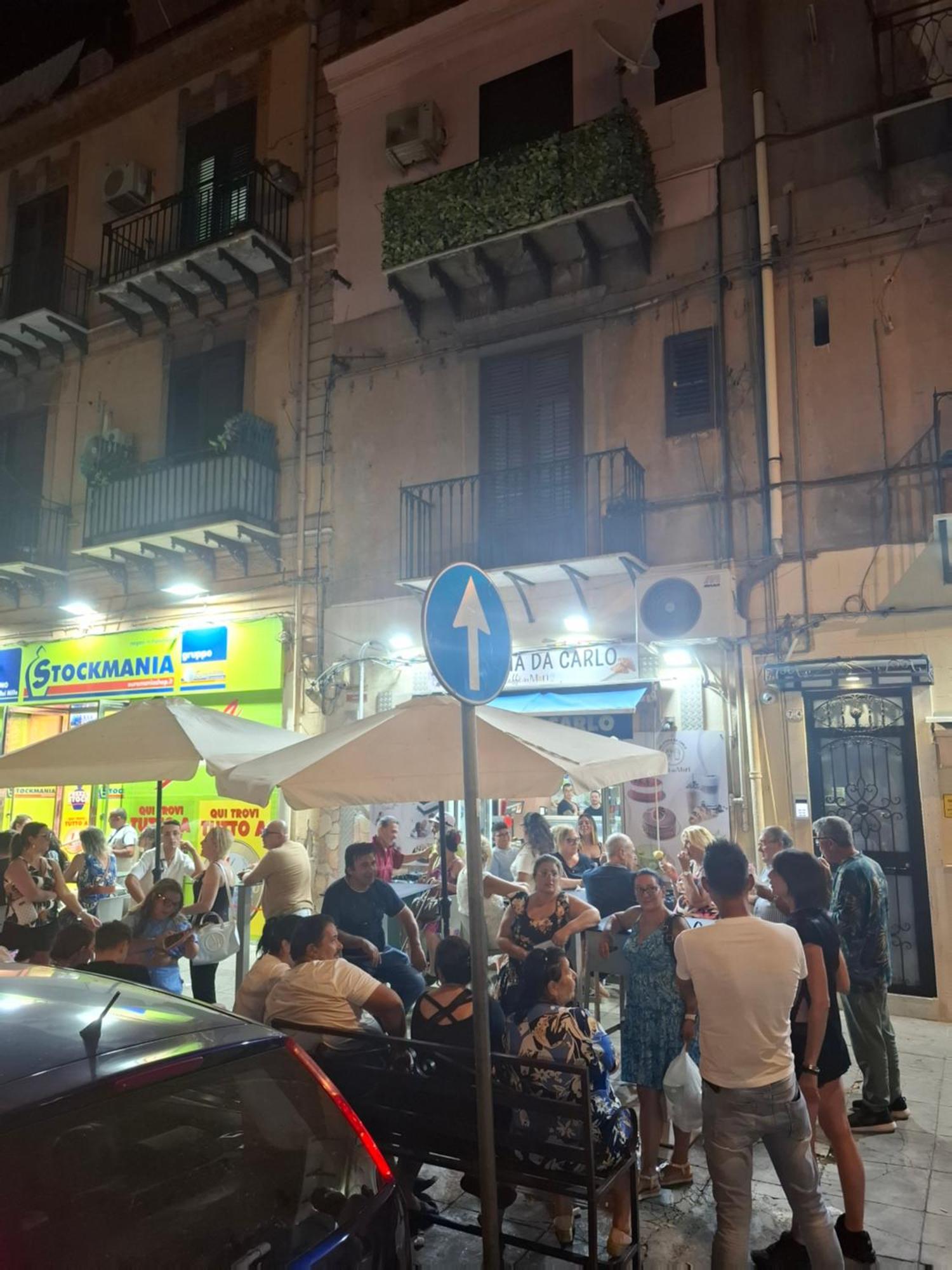 Luxury House Stazione Centrale Palermo Bagian luar foto